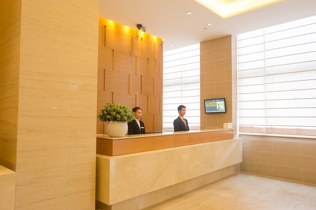 Ji Hotel Shanghai Railway Station West Tianmu Road Экстерьер фото
