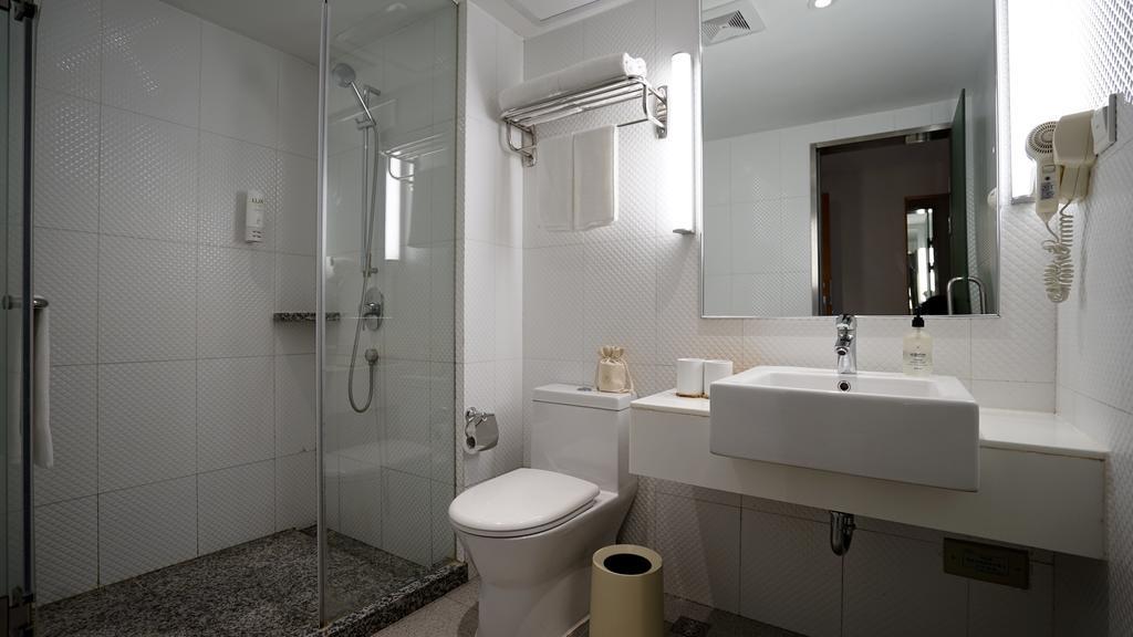 Ji Hotel Shanghai Railway Station West Tianmu Road Экстерьер фото